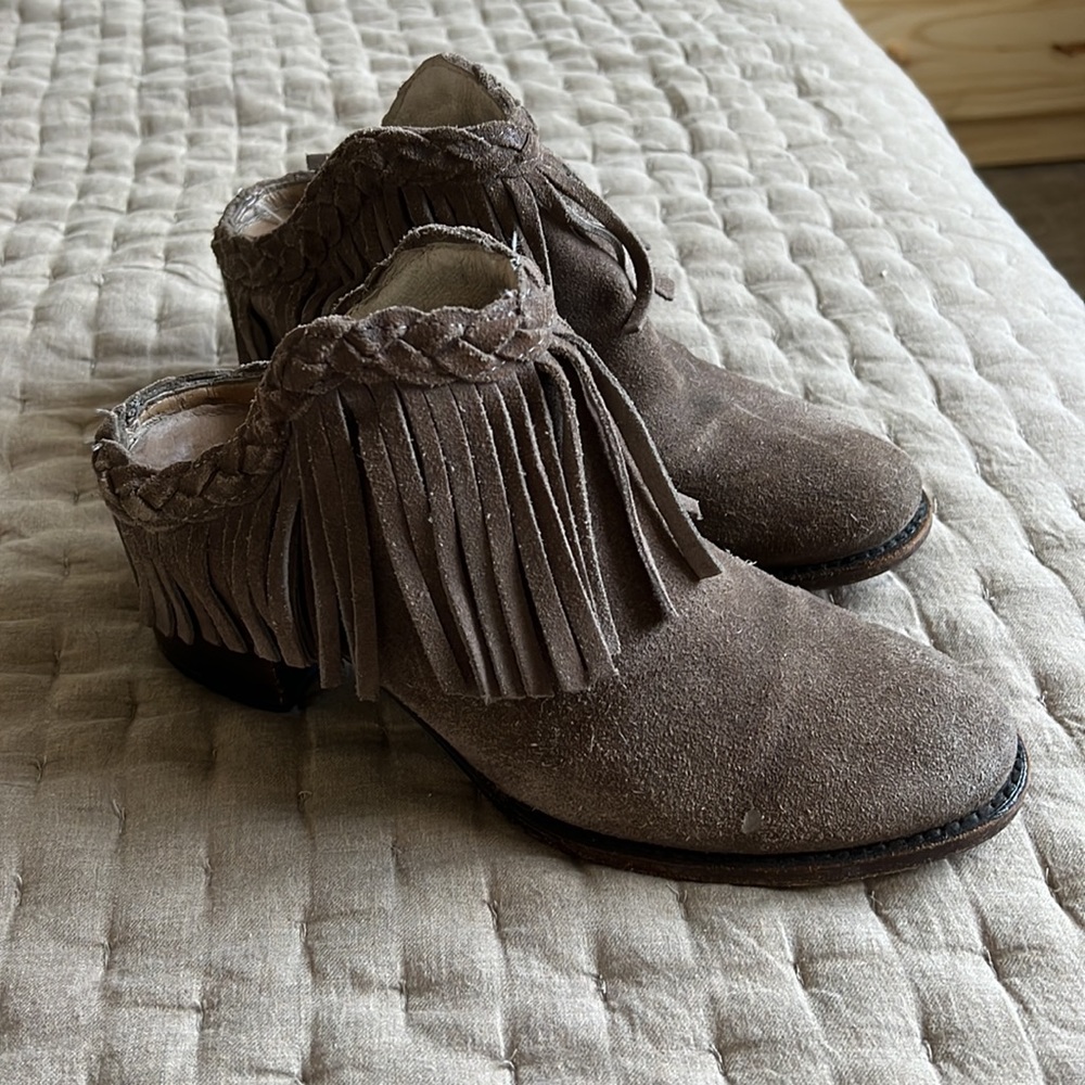 Freebird by Steven I Lucy Fringe Booties